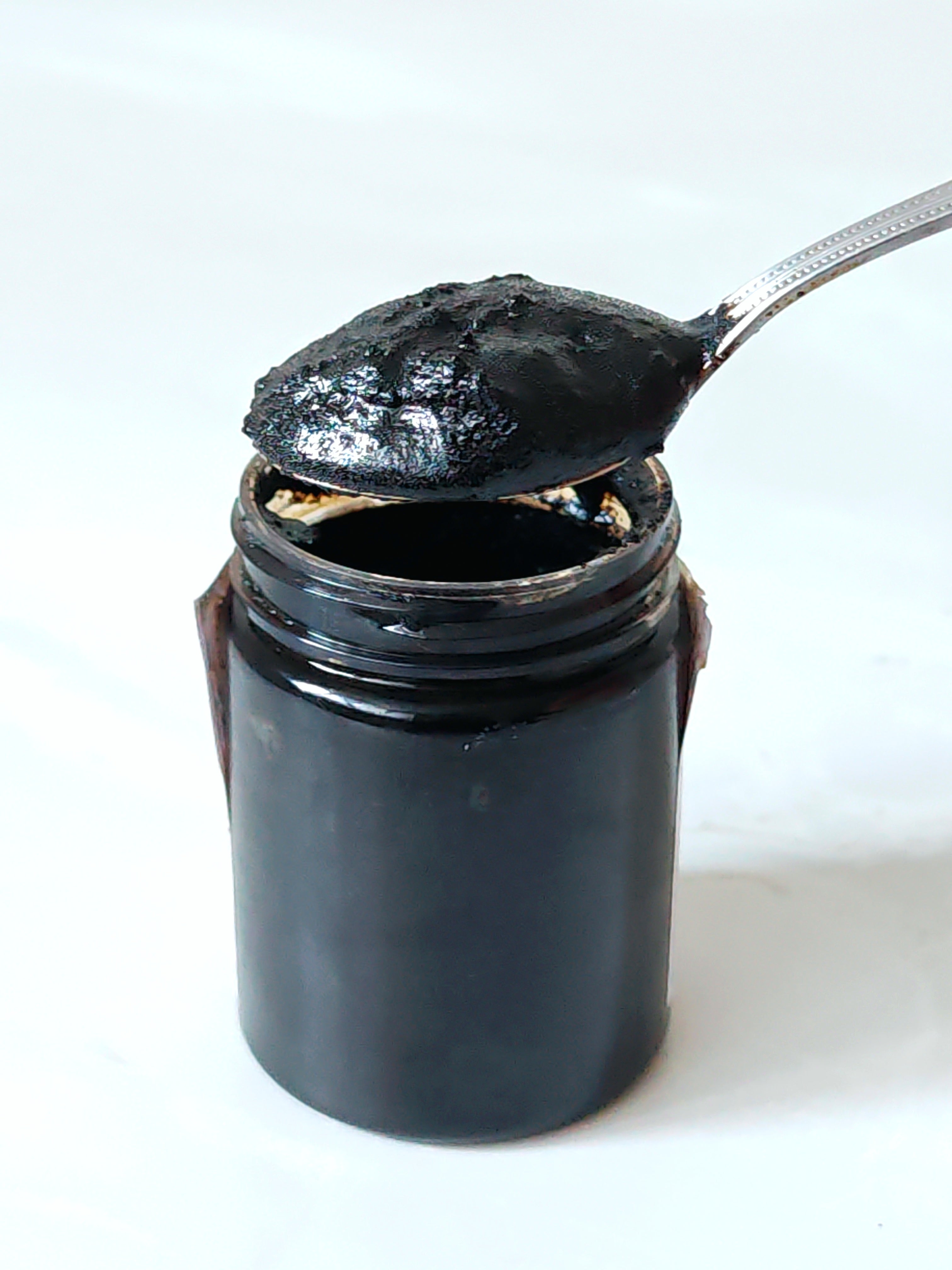 Pure Vanilla Caviar – Premium Madagascan Vanilla Seeds UK